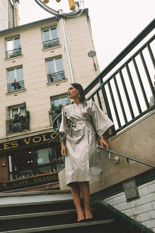 Kimono robe ou kimono veste : que choisir selon l’occasion ?