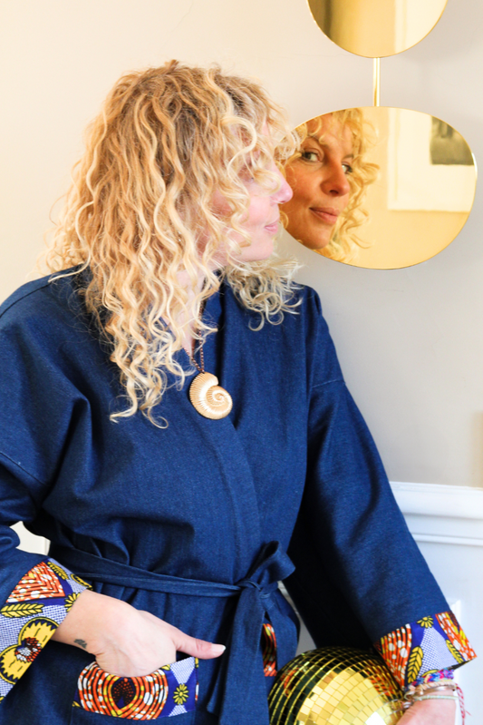 Quand le kimono devient une déclaration de style